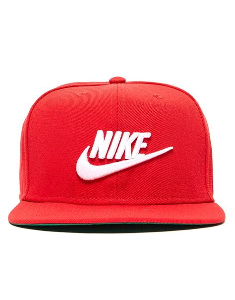 Nike Wool Futura True 2 Snapback Cap In Redgreenwhite Red For Men