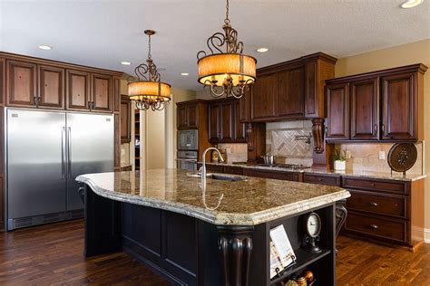 Is your custom kitchen company not listed? Advantage Kitchen Gallery | Bridgewood Cabinets Easton doors (With images) | Kitchen gallery ...