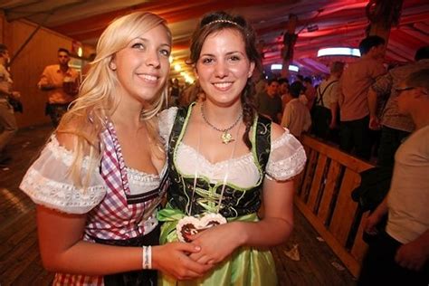 Cannstatter Volksfest So Sexy Ist Der Wasen 2014 News Stuttgarter