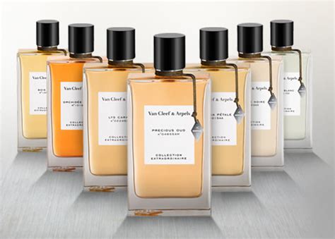 Julie's patreon is for her to share new images and photo sets. Van Cleef & Arpels - Perfume Society