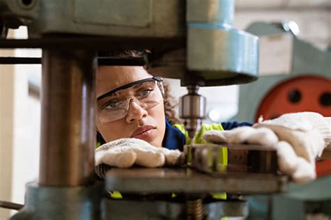 Keith allen hawsey has extensive local knowledge of the various industries operating in jackson and 39209, earned through past experience working with individual companies that call jackson home. Manufacturing Insurance| Hawsey Insurance - Madison, MS