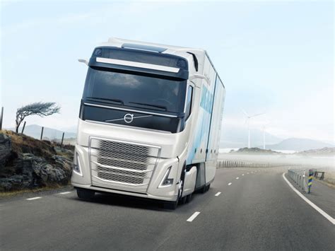 Volvo Unveils Highly Efficient Concept Truck Car Body Design