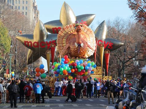 Macys Thanksgiving Day Parade Tag Pbs Newshour