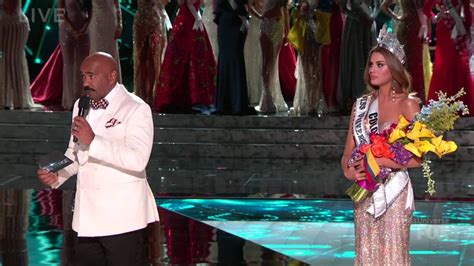 Miss Universe 2015 Winner Steve Harvey Mistakenly Crowns The Wrong Miss Universe 2015