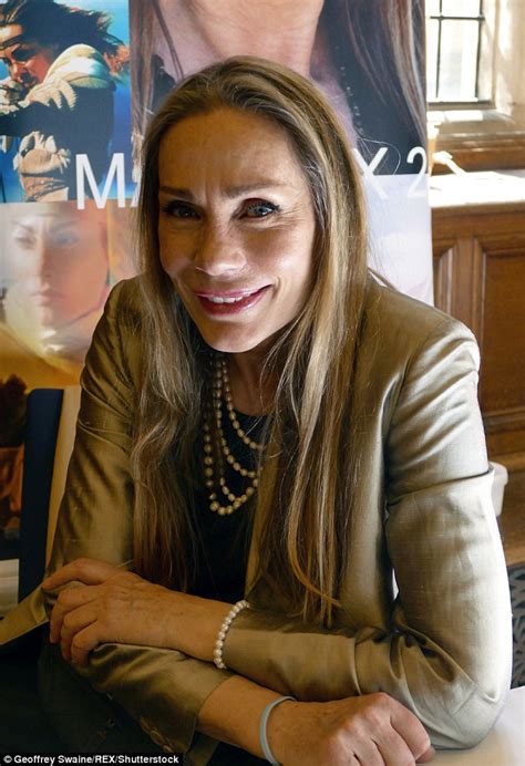 Legendary Actress Virginia Hey 65 Takes Vow Of Celibacy Daily Mail