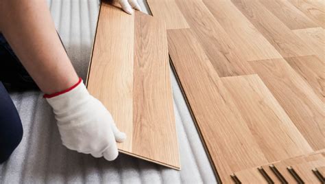 Laminate Vs Vinyl Flooring Whats The Difference