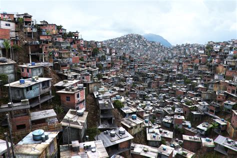 favela housing in rio