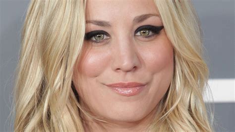how the big bang theory cast felt about kaley cuoco at first
