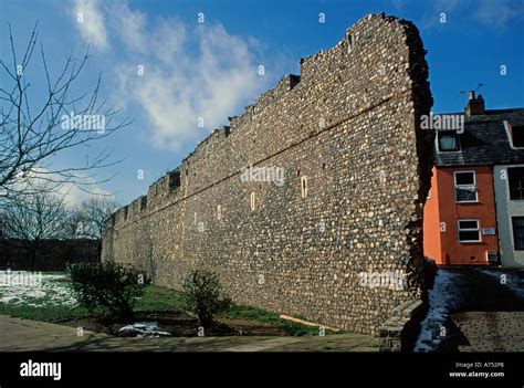 Medieval Town Wall Great Yarmouth Norfolk England Stock Photo Alamy