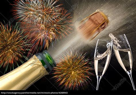 Champagner Feier Neujahr - Stockfoto - #4268943 | Bildagentur PantherMedia