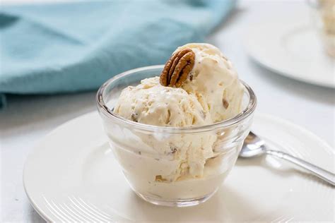 No Churn Butter Pecan Ice Cream Easy Cooking With Mamma C