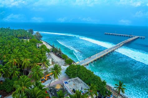 The lakshadweep islands form a union territory off india's west coast. Kavaratti in Lakshadweep is known as the coral paradise of ...