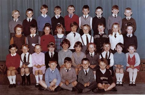 45 Color Class Photos That Capture Children Of Primary Schools From