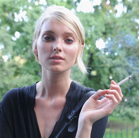 sexy elsa ️💋💍 girl smoking sexy smoking smoke