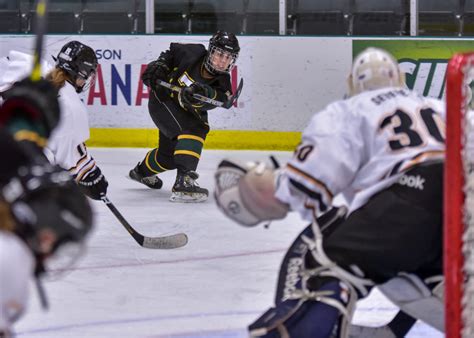 Tommies lose game three and series against Dalhousie - The Aquinian