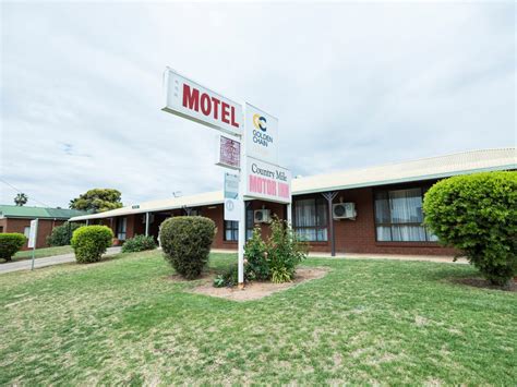 Country Mile Motor Inn Accommodation Forbes