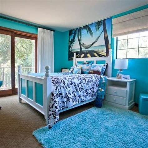 40 Relaxing Tropical Bedroom Colors Hoomdesign Tropical Bedrooms