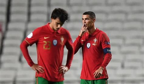 13:40 tanto francia como portugal a punto de terminar el calentamiento previo a la gran final de la eurocopa. Portugal vs Francia, resumen, gol y resultado: con ...