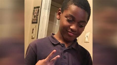 Philadelphia Shooting 10 Year Old Boy Shot In Head While Walking Home