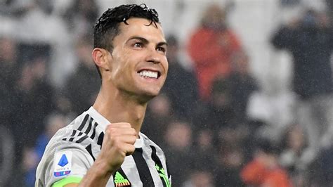 Cristiano ronaldo's source of wealth comes from being a soccer player. Ronaldo Net Worth : Cristiano Ronaldo Wiki - Height, Age ...