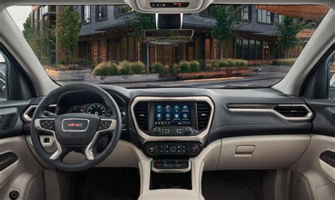 2020 GMC Acadia Review: Performance, Design, Features  
