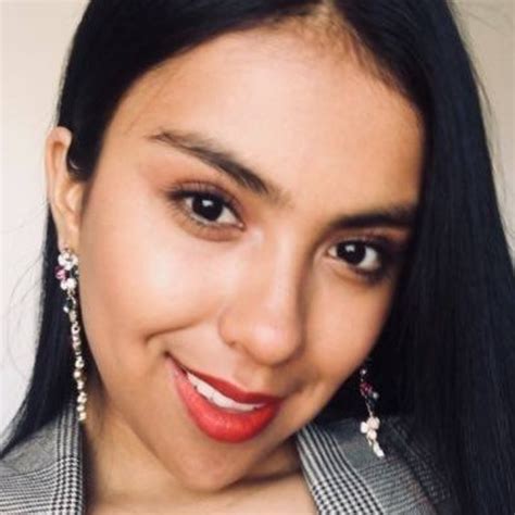 You are overwhelming.but who are you? Laura MORENO | Universidad EAN, Bogotá | Business School