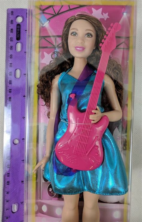 Mattel Barbie Careers Pop Star Curly Hair Metallic Aqua Dress Pink