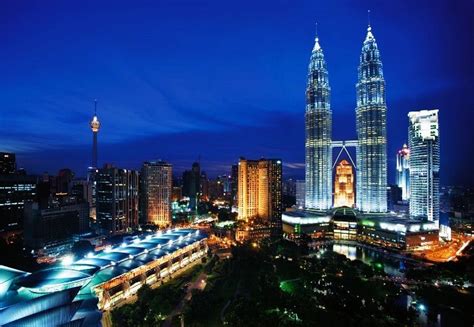 Why book your malaysia honeymoon tour packages with arv holidays? 15 Honeymoon Destinations In Malaysia To Visit In 2018!