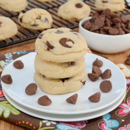 The short part of shortbread refers to the lack of gluten development in this cookie. Cornstarch Chocolate Chip Cookies Recipe - (4.2/5)