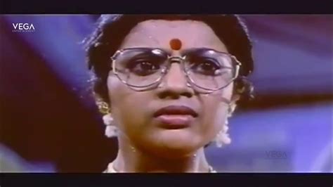 Nadodi Mannan Tamil Movie Raghuvaran Sends The Photos To Meena