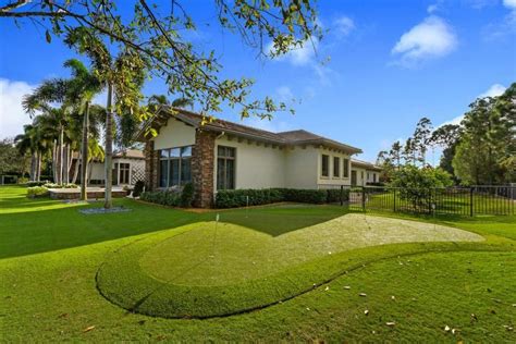Get to know louis oosthuizen, titleist golfer. Golfer Louis Oosthuizen lists Palm Beach estate for $7.5M ...
