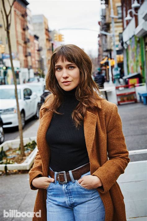 ‘mozart In The Jungle Star Lola Kirke Shares Her Favorite Nyc Record