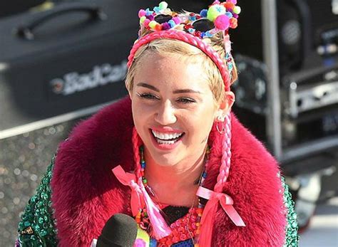 Miley Cyrus Topless Star Is Photographed Half Naked By Paparazzi