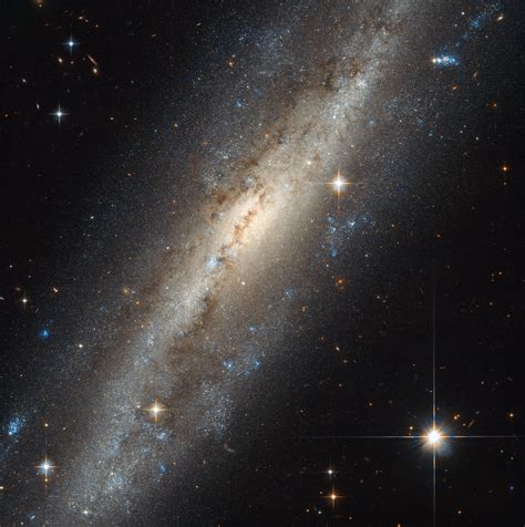 Hubble Image Of The Week A Spiral In Andromeda
