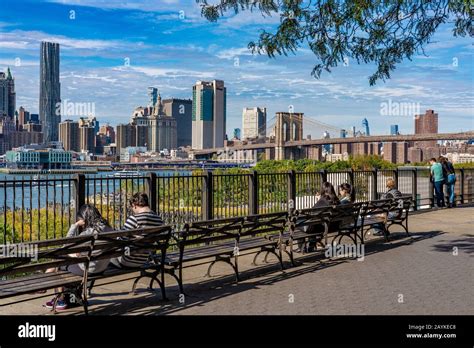 New York Usa October 13 This Is Brooklyn Heights Promenade A