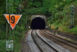 Vom tunnelportal west zum tunnelportal ost unterqueren kiesbergtunnel und burgholztunnel mit einer länge von knapp 1000 m bzw. Tunnelportal Zum Ausdrucken - Contest Sign Coloring Pages ...