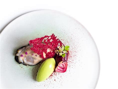 I faced the world of cuisine alone. La maison Pic - Anne-Sophie Pic | Site officiel