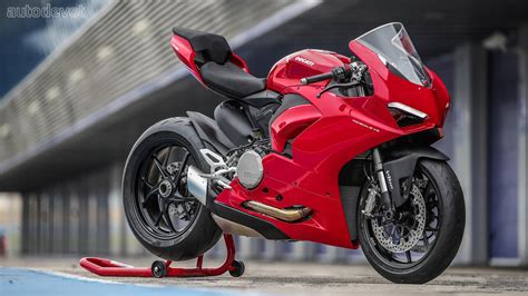 The ducati panigale v4 is a truly exotic superbike in every possible sense. Ducati Panigale V2 launched in India at Rs 16.99 lakh ...