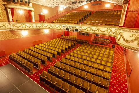 Colorado mills boasts a crisp, clean and modern renovation and is the denver metro area's only indoo. New Mills Theatre Breathes New Life into Historic Building ...