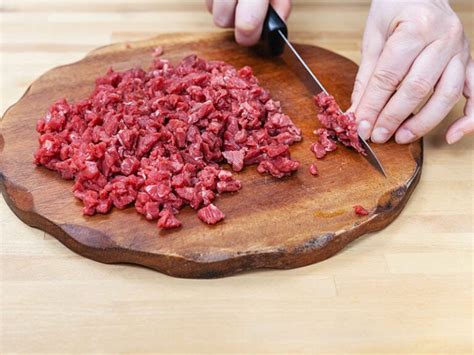 Minced Meat Vs Ground Meat How Are They Different 2023