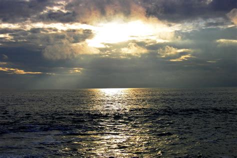 3840x2560 Clouds Dorset Ocean Sunset 4k Wallpaper Coolwallpapersme