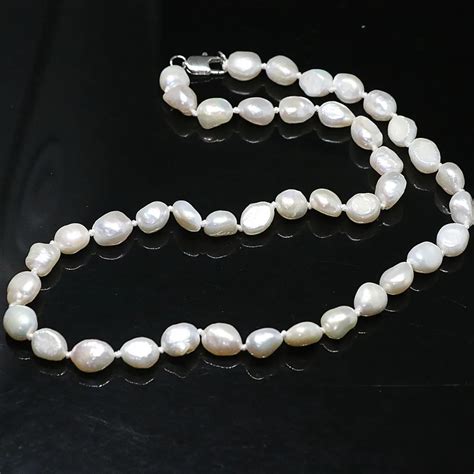 New White Natural Freshwater Cultured Pearl Necklace Irregular Freeform 12 14mm Beads Fashion