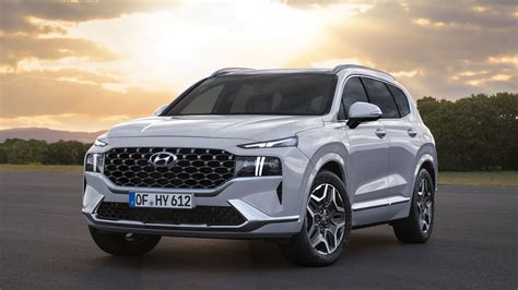 Best tours in and around santa fe if i have plenty of time, i prefer to discover a new city on my own without the use of a map, a guidebook, an app, or a fellow human. 2021 Hyundai Santa Fe Gets a New Look - IMBOLDN