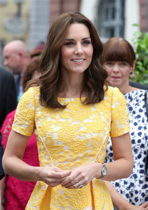 Pregnant Kate Middleton Wears Princess Dianas Favorite Tiara During