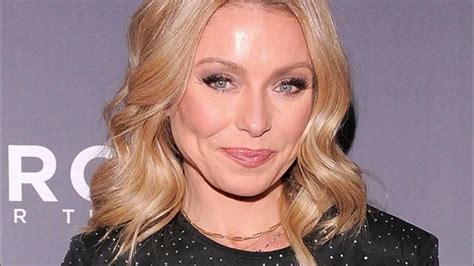 Kelly Ripa Shares Photos Wearing No Makeup After Sweating In The Gym Breaking News Jaxcey