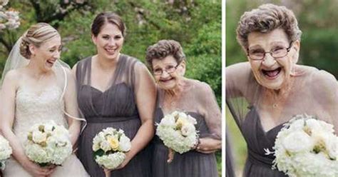 89 year old grandma was a bridesmaid at her granddaughter s wedding and she didn t disappoint