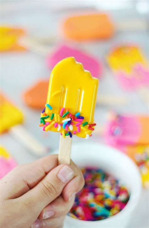 Lemonade Cupcakes With Diy Popsicle Toppers Gluesticks Blog