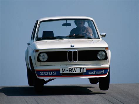 Provided to youtube by universal music group2002 · sido · apache 207ich & keine maske℗ an urban recording; BMW 2002 Turbo specs & photos - 1973, 1974 - autoevolution