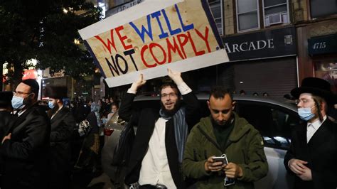 Nyc Orthodox Jewish Community Protests Coronavirus Lockdowns
