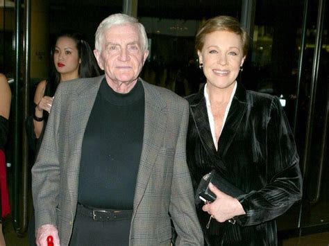 Julie Andrews Marriages All About The Actresss 2 Husbands
